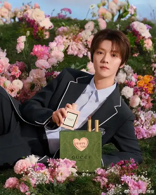 壁纸 花 桌面 690_862 竖版 竖屏 手机