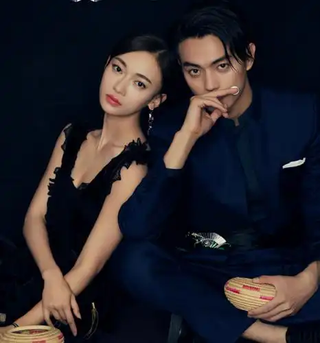 吴谨言拍摄时尚大片,和许凯大秀"甜蜜"