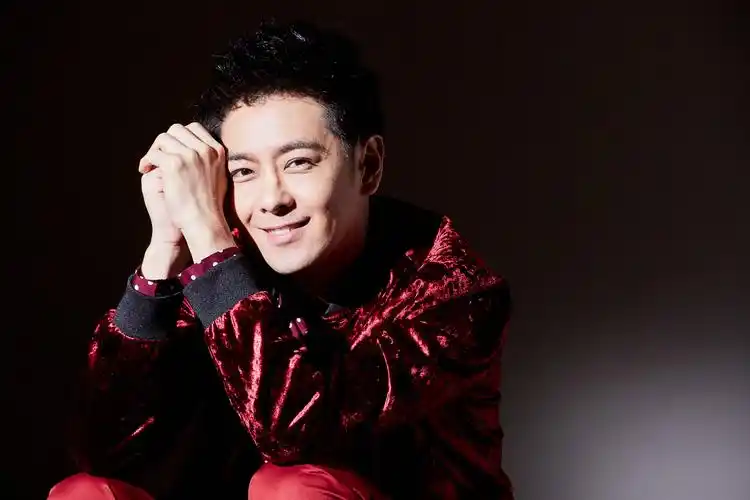 林志颖主打歌在我眼中开出玫瑰mv上线张柏芝任贤齐cp相隔19年再合体