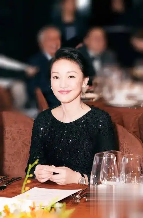 陈凯歌评价周迅:假如身高再多上10cm,那么整个世界就是她的_角色_表演