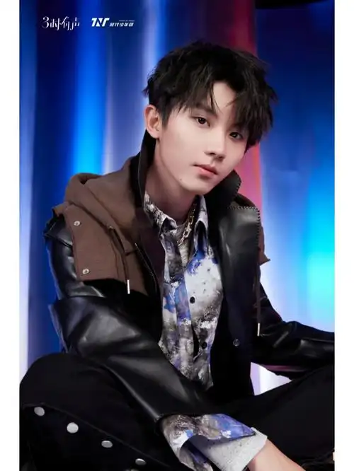 祝马嘉祺c位出道三周年快乐