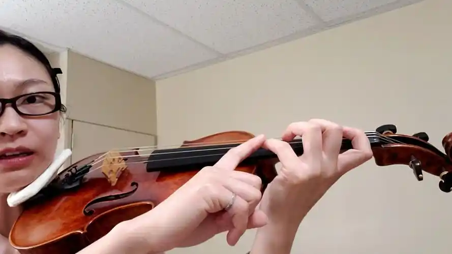 【小提琴】干货!怎样练出好手型?怎样放松大拇指?