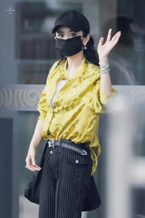 杨幂私服##杨幂新中式霸总穿搭##今日星拍放送