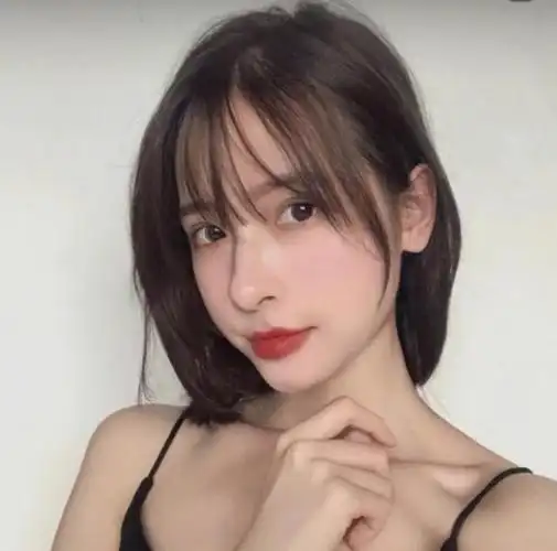 鲻鱼头发型女生,日系鲻鱼头发型女初中生可扎(今年夏天什么发型最流行