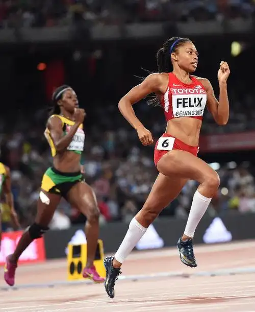 在北京国家体育场"鸟巢"举行的2015年国际田联世界田径锦标赛女子400