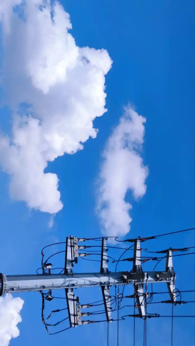 手机摄影 #云的心事只有风知道  - 抖音