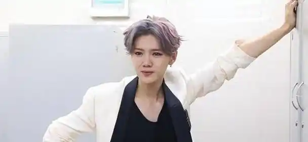 这一次33岁的鹿晗又给娱乐圈好好上了一课