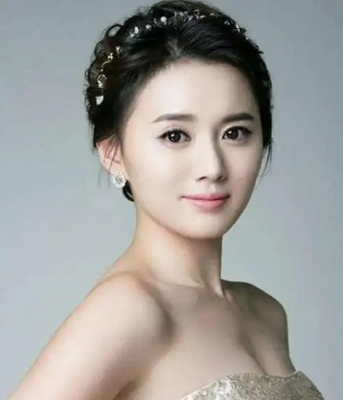 这四位女明星猜你可能就知道唐嫣的名字