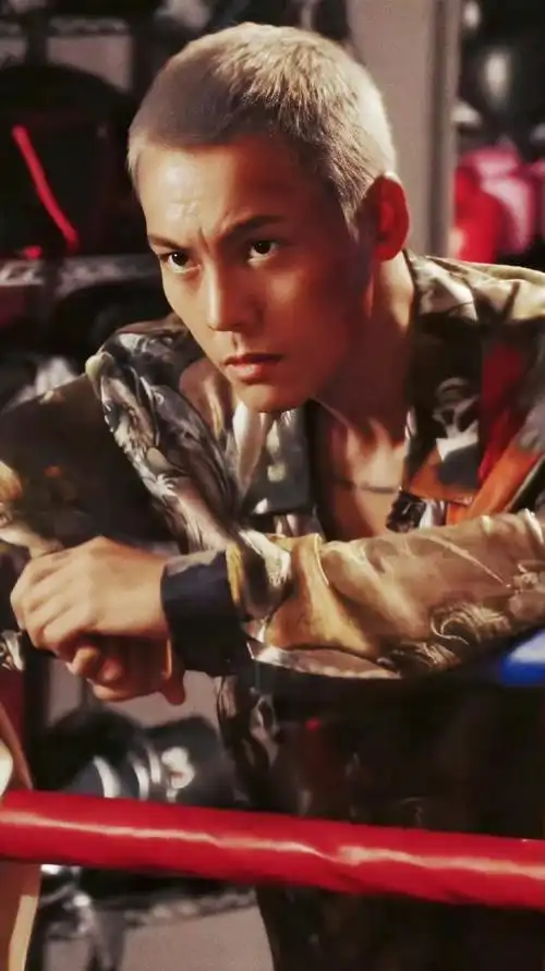 陈伟霆演的是爆裂点的裂