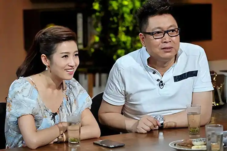 回顾王为念帮别人牵线却无能为力自己的婚姻还责怪朱军