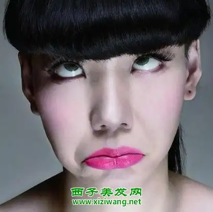 女生搞笑齐刘海图片 让你快速充满喜感(2)