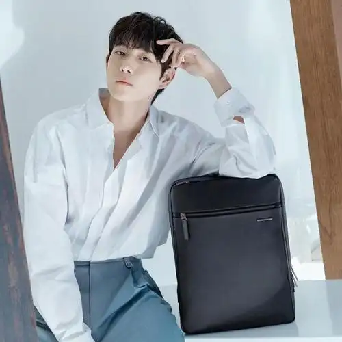 2021爆红帅气小鲜肉盘点!