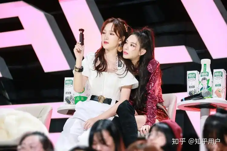 王霏霏和孟佳的关系好吗