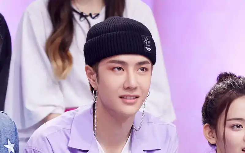 微信80状态王一博