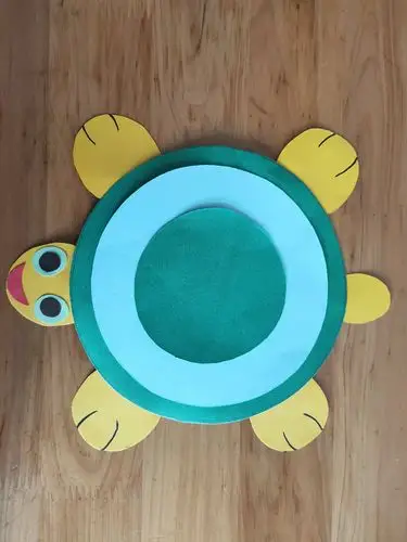 黄土小学幼儿园小班停课不停学手工活动《可爱的小乌龟》