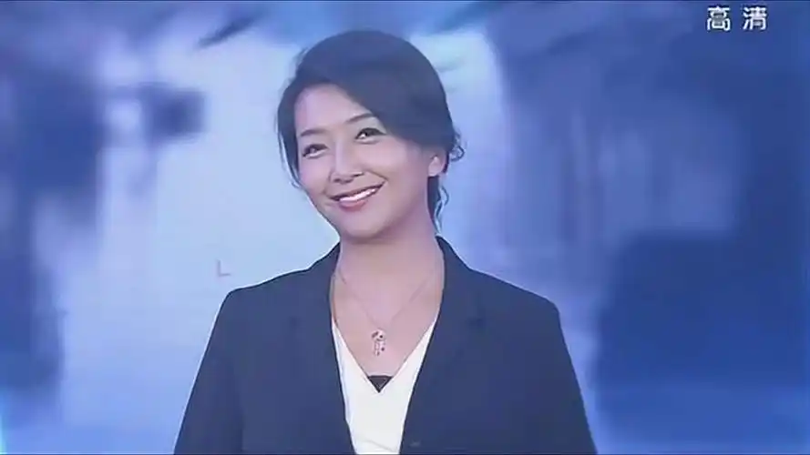 江珊演绎经典梦里水乡不愧是歌王一开口我瞬身酥麻