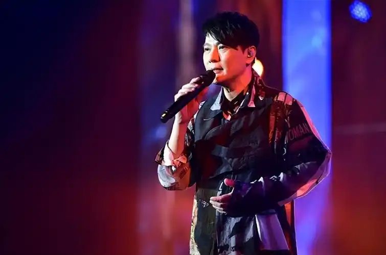 张信哲2023年演唱会门票四个获取方式情歌王子的现场不容错过