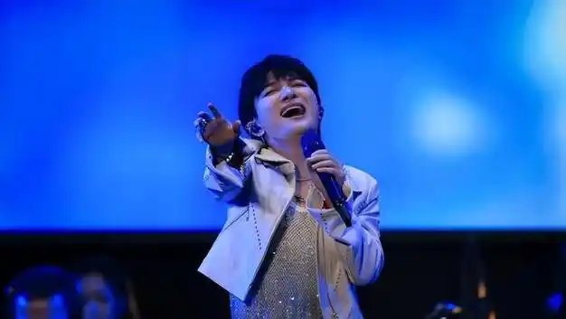 还吸引了很多留学生,比如,我国著名歌手周深曾在乌克兰国立基辅音乐