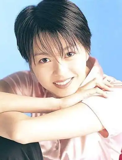 梁咏琪  394x515   27k     当前显示比例:100% 查看原始图片