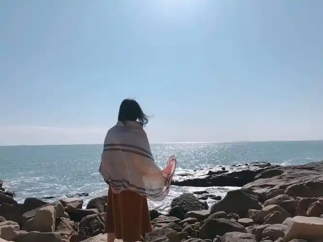 最爱一个人安安静静的在海边发呆.