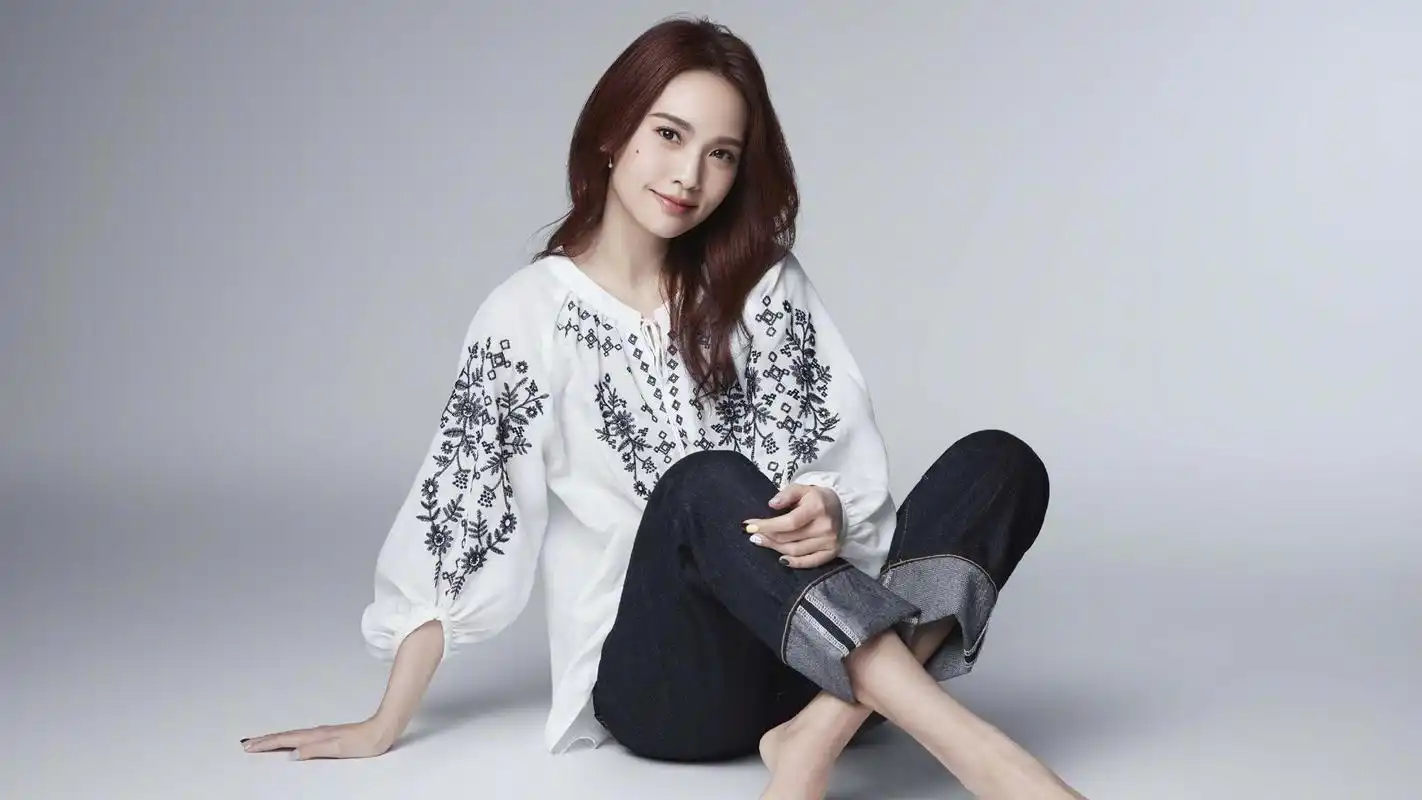 明星杨丞琳明星风尚壁纸