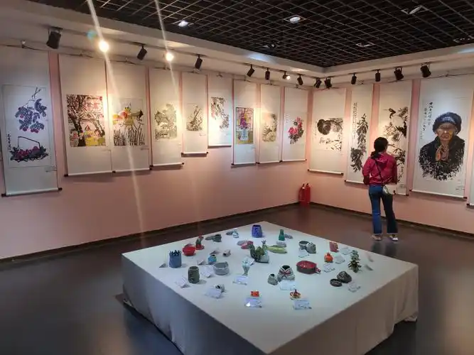 工人村一校"黹秀艺术工作坊"代表铁西区参加沈阳市学生艺术作品展