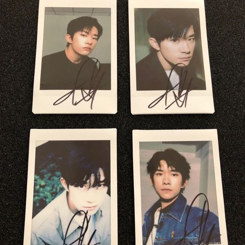 易烊千玺亲笔签名拍立得活动现场亲签保真粉丝应援周边产品收藏