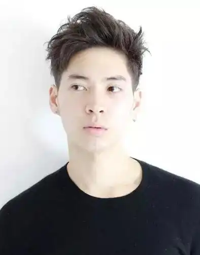 8种型男发型参考,清爽,帅气各种风格任你选!让你回头率激增!