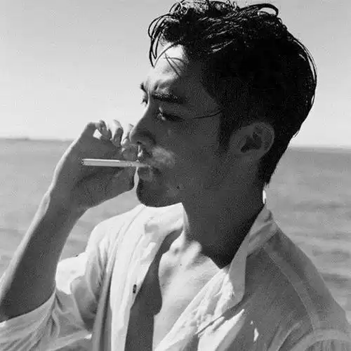 霸道冷酷的男生头像,又欲又帅气