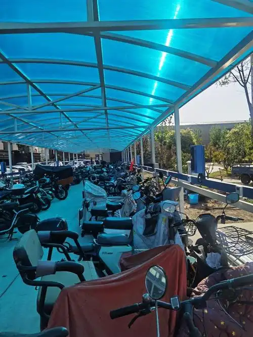 "近日,成寿寺街道恒悦城专班电动车车棚充电桩启用,期盼已久的居民喜