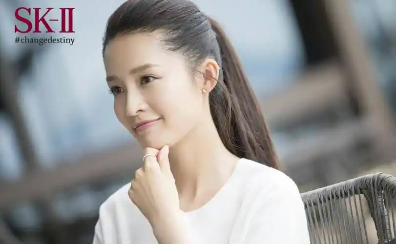 李沁的面相清秀,五官精美,在所有饰演军人的演员里,就她最漂亮_特种兵