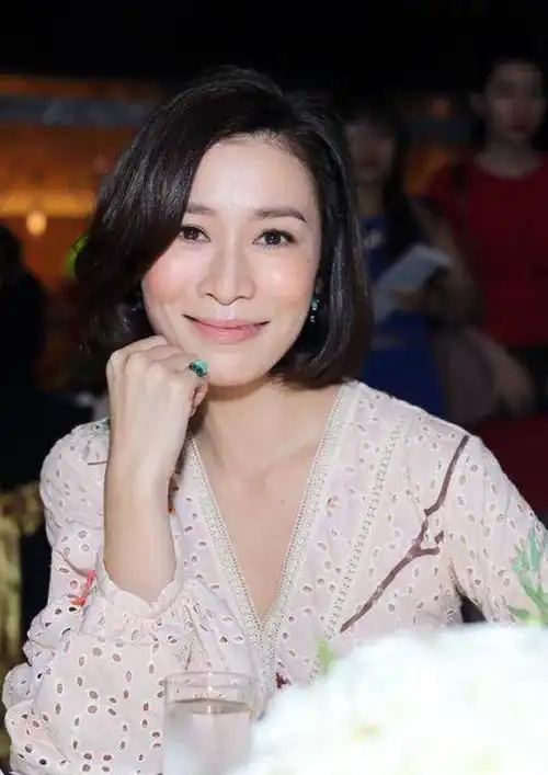 佘诗曼个人资料佘诗曼的电视剧大全