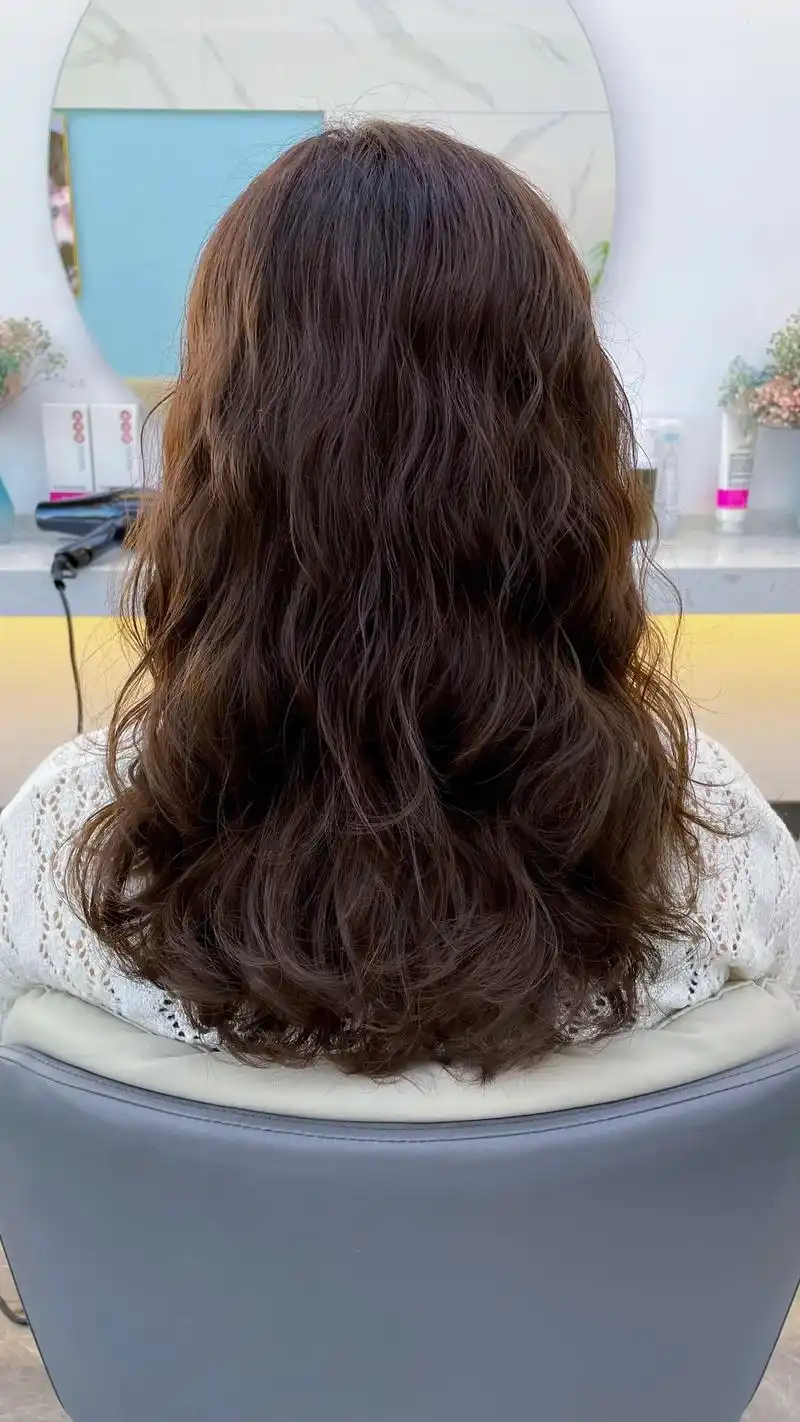 法式柔和波浪烫发.平卷堆积,缠绕波浪,半重叠出流向,最常用的 - 抖音
