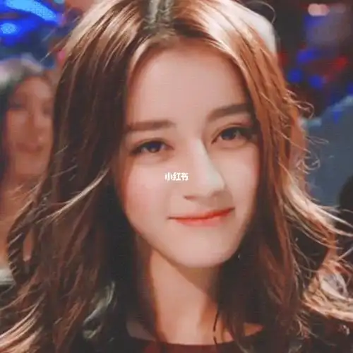 迪丽热巴早期的颜值绝了啊啊啊啊啊