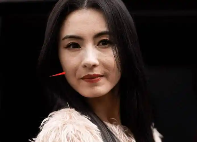 白鹿浮肿马思纯老气,张柏芝状态无敌_赵今麦_感觉_因为