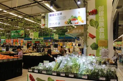 品质示范超市见成效明康汇生鲜接受省委领导检阅