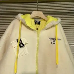 boy london英文黄黑绣章情侣款羊羔绒外套 定制羊羔毛