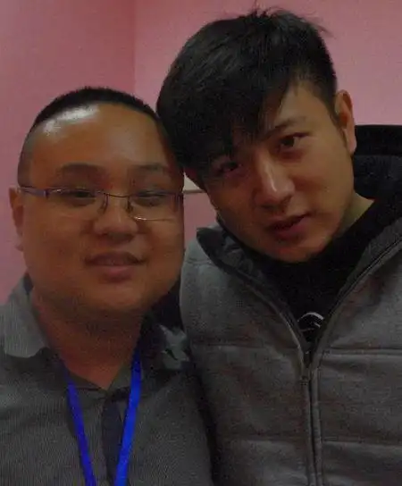 2015年,高晓攀与太太付饶领证结婚;同年11月14日,高晓攀与付饶在北京