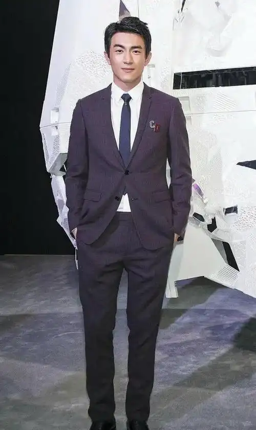 林更新和张翰都是咱大东北的骄傲,咱东北人嘛,身高上就是给力!