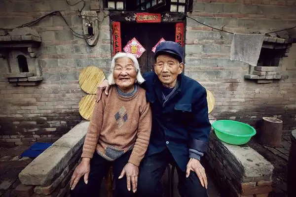 > [分享]采风作品分享:钻石婚老夫妻的时光小院