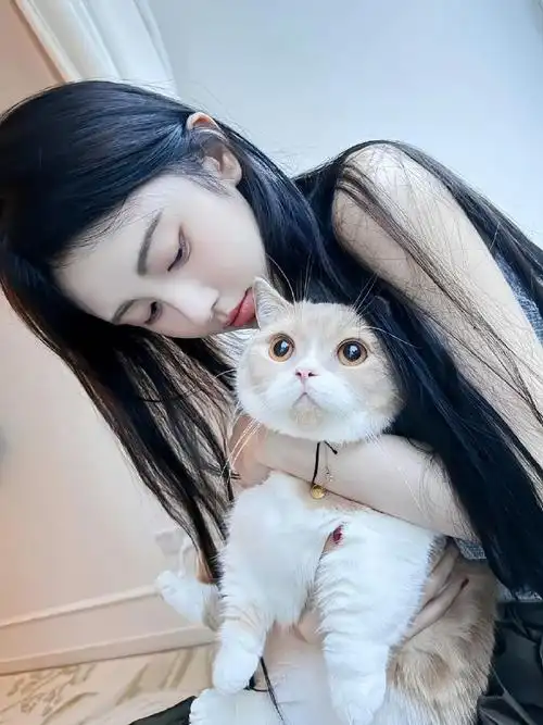 我把所有的温柔和可爱都设置成了仅你可见    @鞠婧祎