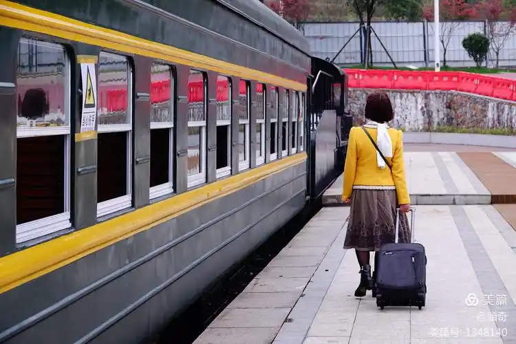 《离别的车站》怀旧音乐相册