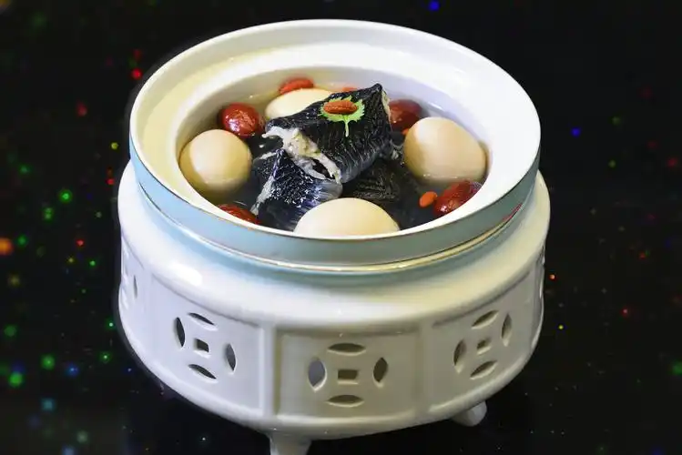 百家湖畔的宜帮菜