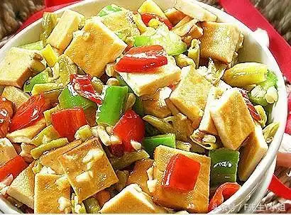 精选100道家常菜谱 50道荤菜50道素菜的经典做法大全 吃3月不重样