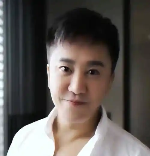 5位过气歌手复出后的下场,一个比一个惨,令人唏嘘不已_刀郎_周传雄