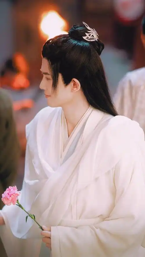 小说句九鹭非香驭鲛记与君初相识句子摘抄