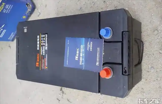 卡车装驻车空调有讲究,至少要配180ah的电池