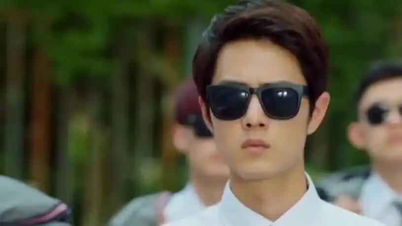 相爱穿梭千年2开播倒计时超能少年肖战化身最帅影楼老板