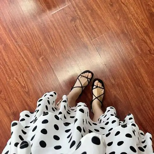 平民窟女孩大脚女孩的福音夏日凉鞋推荐