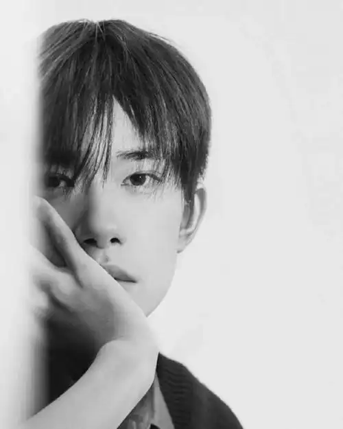 易烊千玺暗系列